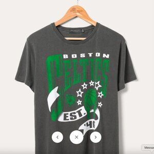 🏀 Junk Food Celtics Banner Vintage Tee • Women’s XL • NWT • Boston + NBA Vibe